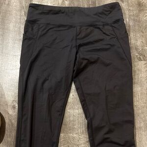 Gray High-Waisted Capri Leggings